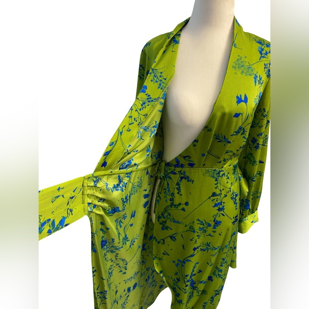 I.N.C. International Concepts Satin Wrap Dress Green Floral Elegant Size XS - Picture 11 of 14